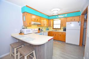 Η κουζίνα ή μικρή κουζίνα στο Nanticoke Square 207B townhouse +9 φωτογραφίες