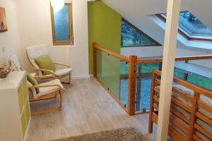 Posezení v ubytování Orchard Nook - Sleeps 4, 2 Bedrooms (one ensuite)