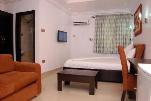Postel nebo postele na pokoji v ubytování BEN AUTO Hotel + 37 fotografií