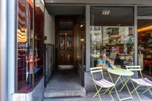 Kuvagallerian kuva majoituspaikasta Old town apt in the heart of Thun with garden, joka sijaitsee kohteessa Thun