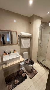 Koupelna v ubytování Luxury Family Appart 7 Pers - CheckPoint - Oujda Center