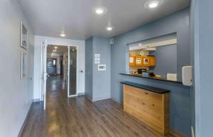 Kuchyň nebo kuchyňský kout v ubytování Extended Stay America Select Suites - Ogden
