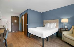 Lova arba lovos apgyvendinimo įstaigoje Extended Stay America Suites - Providence