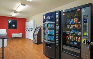 a room with a soda machine in a store at Extended Stay America Suites - Columbia - Columbia Parkway in Columbia