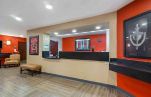 Лоби или рецепция в Extended Stay America Suites - St Petersburg - Clearwater - Executive Dr