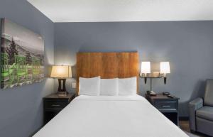 Postel nebo postele na pokoji v ubytování Extended Stay America Premier Suites - Miami - Downtown Brickell - Cruise Port