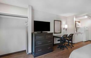 TV a/nebo společenská místnost v ubytování Extended Stay America Premier Suites - Miami - Downtown Brickell - Cruise Port