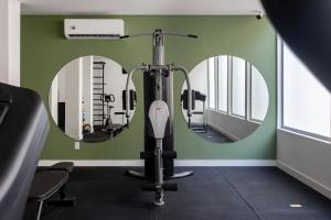 Fitness centrum a/nebo fitness zařízení v ubytování Sooz Hotel Collection