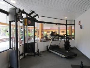 Ilha flat Hotel Suíte Swaenen II tesisinde fitness merkezi ve/veya fitness olanakları