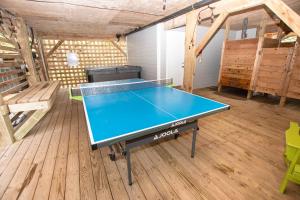 カローラにあるOS2I, The Beach Box- Oceanside, Private Pool, Hot Tub, Ping Pong Tableのギャラリーの写真