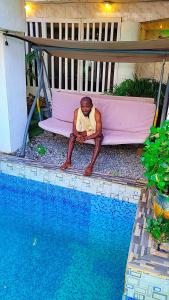 Πισίνα στο ή κοντά στο Golden Aurora Lodge +57 φωτογραφίες