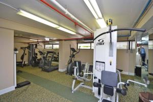 Фитнес-центр и/или тренажеры в Fort Lauderdale Beach Resort by Vacatia