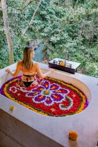 Hosté ubytování The Lokha Ubud Resort, Villas & SPA
