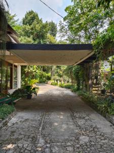 Galeri foto The Garden Family Guest House powered by Cocotel di Bogor