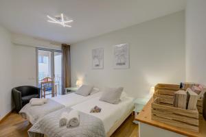 Posteľ alebo postele v izbe v ubytovaní Au Vieux Port Cannes City Center - Happy Rentals