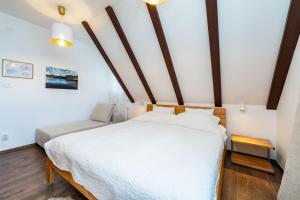 Postel nebo postele na pokoji v ubytování B&B Villa Sumrak Plitvica Rooms
