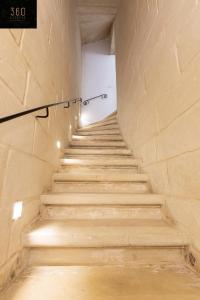 Fotografie z fotogalerie ubytování Historical Mdina Gem, Lux HOME with Rooftop Pool by 360 Estates v destinaci Mdina