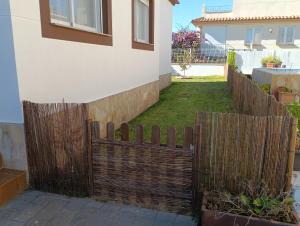 Zahrada ubytování CASA con PISCINA PARA 6 PERSONAS