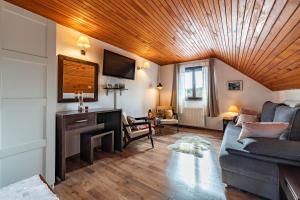 Posezení v ubytování B&B Villa Sumrak Plitvica