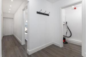 Host Liverpool - Ideal for extended stays tesisinde bir banyo