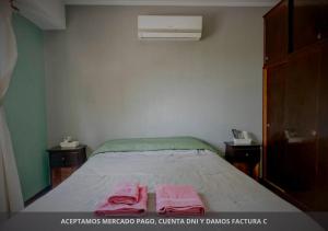 Ένα ή περισσότερα κρεβάτια σε δωμάτιο στο Habitación Tres Arroyos