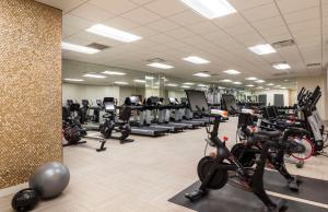 Fitness centrum a/nebo fitness zařízení v ubytování Hyatt Regency Houston Downtown