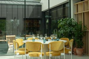Hôtel Parc du Landreau的休息区