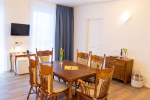 TV a/nebo společenská místnost v ubytování Amtsgerichts Blick