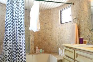 Fotografie z fotogalerie ubytování Habitación en gran apartamento, Bella Vista v destinaci Santo Domingo