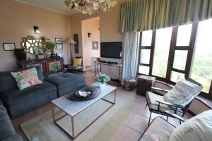 Μια τηλεόραση ή/και κέντρο ψυχαγωγίας στο Claridge Heights 308