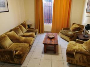 Φωτογραφία από το άλμπουμ του Casa La Serena central y cerca a playa el Faro σε Λα Σερένα