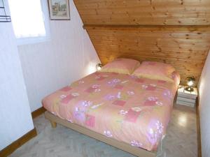 Posteľ alebo postele v izbe v ubytovaní Maison 4 pièces 6 personnes à 500 m de la plage - Yaelle