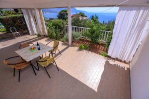 Fotografie z fotogalerie ubytování Apartment with Seaview in Podaca 3676-3 v destinaci Podaca