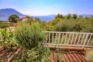 Fotografie z fotogalerie ubytování Apartment with Seaview in Podaca 3676-3 v destinaci Podaca