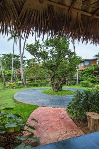 Zahrada ubytování Andalay Beach Resort Koh Libong