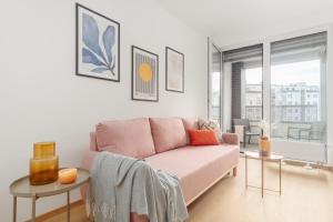 Posezení v ubytování Prague Days - Stylish studio w Balcony - Trendy Neighborhood