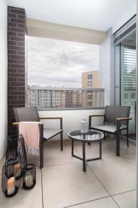 Posezení v ubytování Prague Days - Stylish studio w Balcony - Trendy Neighborhood