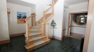 Imagen de la galería de PI76, Life of Reilly- Oceanfront, Ocean Views, Private Pool, Private Beach Access, Foosball, en Corolla