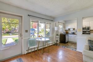 Gallery image of Edison Vacation Home 1 Mi to Train Station to NYC in Edison