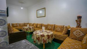 Зона вітальні в 15 شارع القاضي عياض الطابق 1 رقم 4