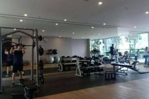 Fitness centar i/ili fitness sadržaji u objektu NEW - Genovia 2BR at Benson Apartment Pakuwon Mall