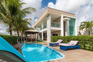 Villa con piscina y casa en Oasis Graçandu #C20 - Casa moderna por Carpediem, en Extremóz