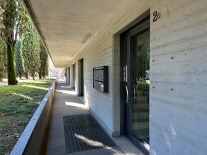 Budova, v ktorej sa apartmán nachádza