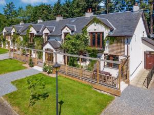 an aerial view of a large house with a deck at Family Lodge No, 5 - Uk45694 in Moulin