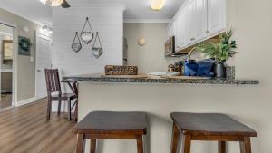 Kuchyň nebo kuchyňský kout v ubytování Sandpiper Cove 8120