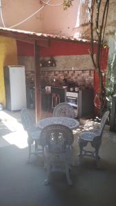 Köök või kööginurk majutusasutuses Morro Hostel e Pousada