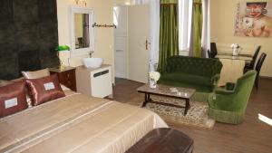 Η κουζίνα ή μικρή κουζίνα στο Lagos Center Studios