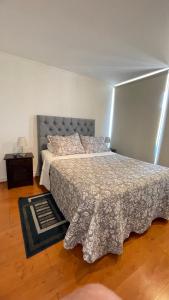 Кровать или кровати в номере V&V Apart suites