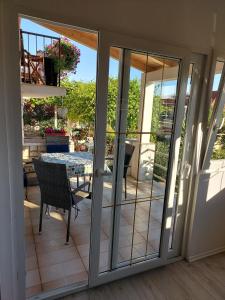 Balkón nebo terasa v ubytování Apartments by the sea Trpanj, Peljesac - 16004