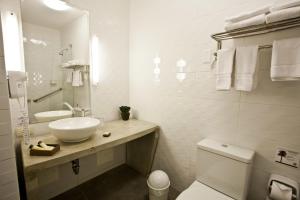 Baðherbergi á Tierra Viva Cusco Saphi Hotel